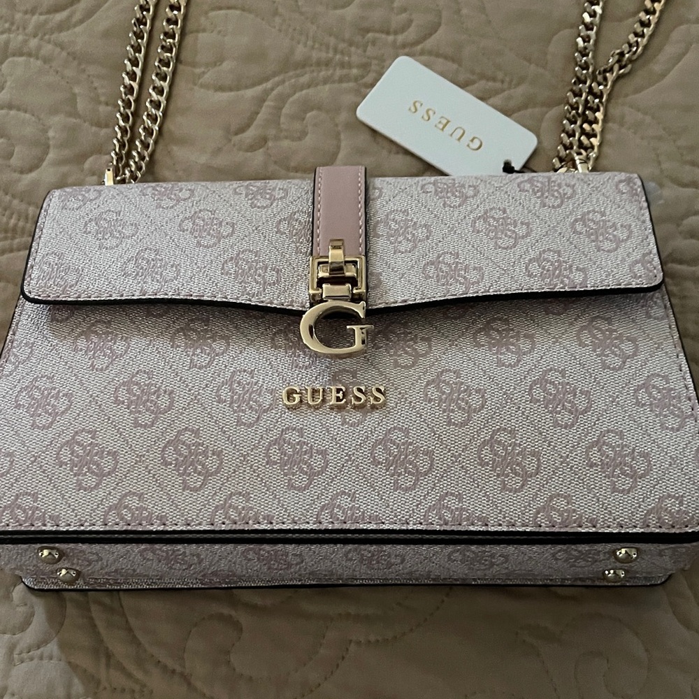 Guess Light Pink Chain Strap Shoulder Bag